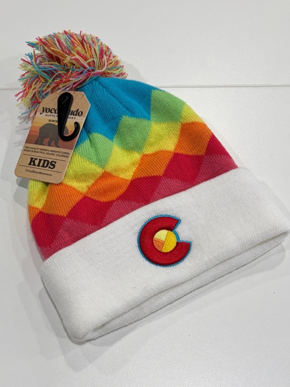 YoColorado Rainbow Argyle Beanie Kids Hat 3-7 Years NWT Red Blue Winter Ski